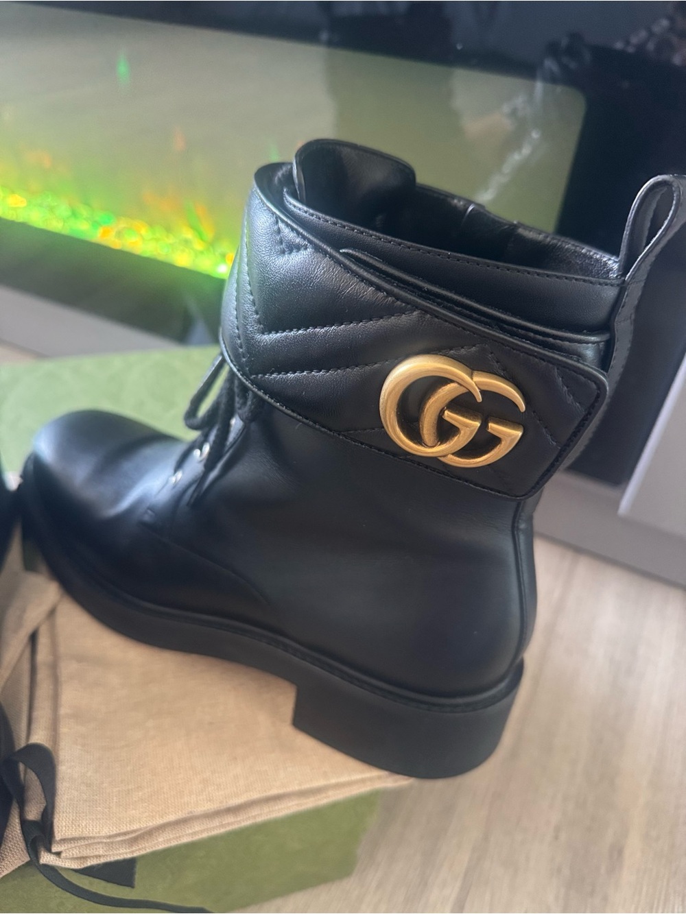 Gucci Logo plaque Lace- up Ankle Boots - Picture 6 of 11
